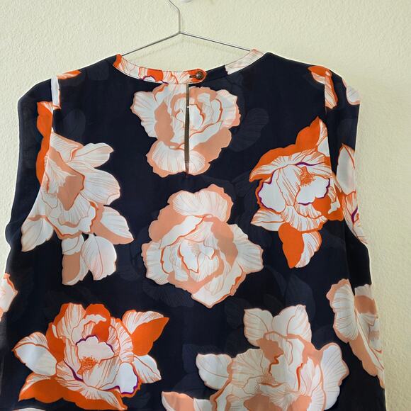 Cabi Floral Sleeveless Layered Top Navy Peach Print Womens Size M Lightweight - Picture 7 of 13